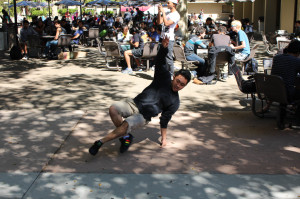 Welcome week kicks off with music