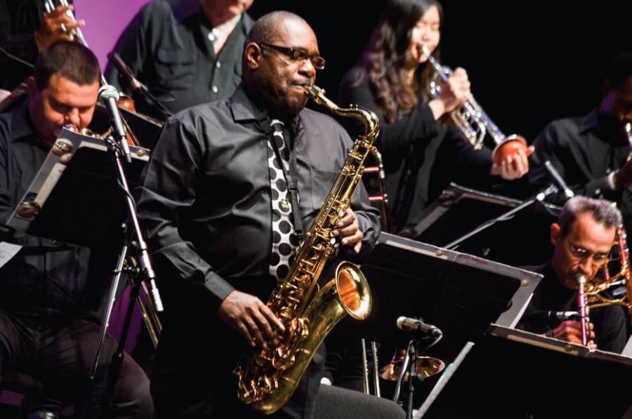 De Anza Jazz Ensemble saxophone player
Rich Ladden performing.