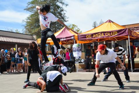 The K-Pop Dance Club performs in the main quad on Thursday, Oct.8. 