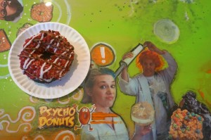 Design of the tables inside of Psycho Donuts