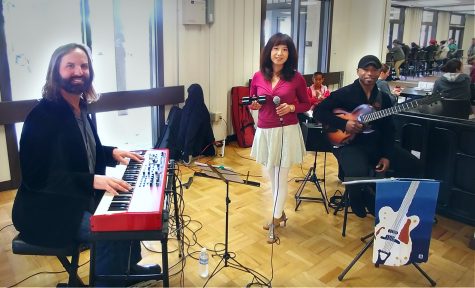 Multilingual jazz and pop welcome students to the quarter