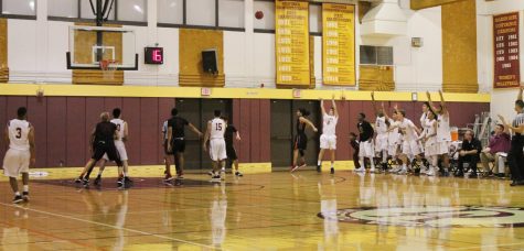 Men’s basketball dominant in win over Porterville