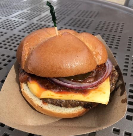 Nice Buns! De Anza Burger Review-Chili con Carne Burger
