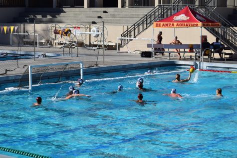 De Anza College mens water polo lost 23-7 to Ohlone College in a home game on Oct. 9. Their next game is on Oct. 16 against Las Positas College. 
