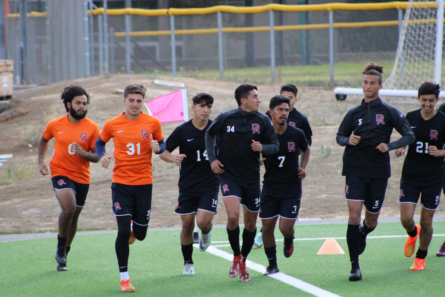 men-s-soccer-enters-2022-playoffs-with-a-championship-on-its-minds-la
