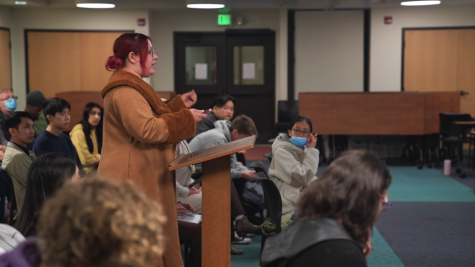 De Anza College students voice their opinions regarding the proposed plans under Measure G at the student forum on Feb. 16.
