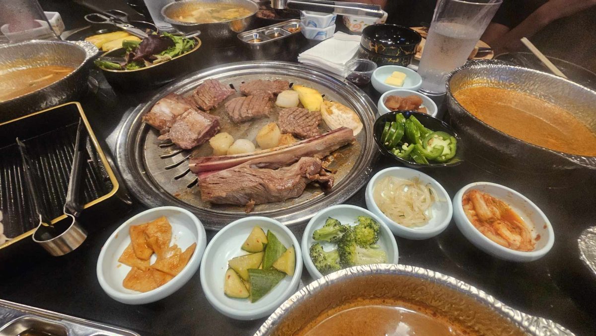 The+Hungry+Cow+in+Fremont+serves+Korean+BBQ+and+Shabu-Shabu+hotpot+for+dinner.+Taken+on+June+8.