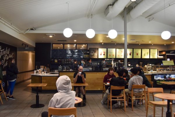 Starbucks implements ‘buy something or leave’ policy