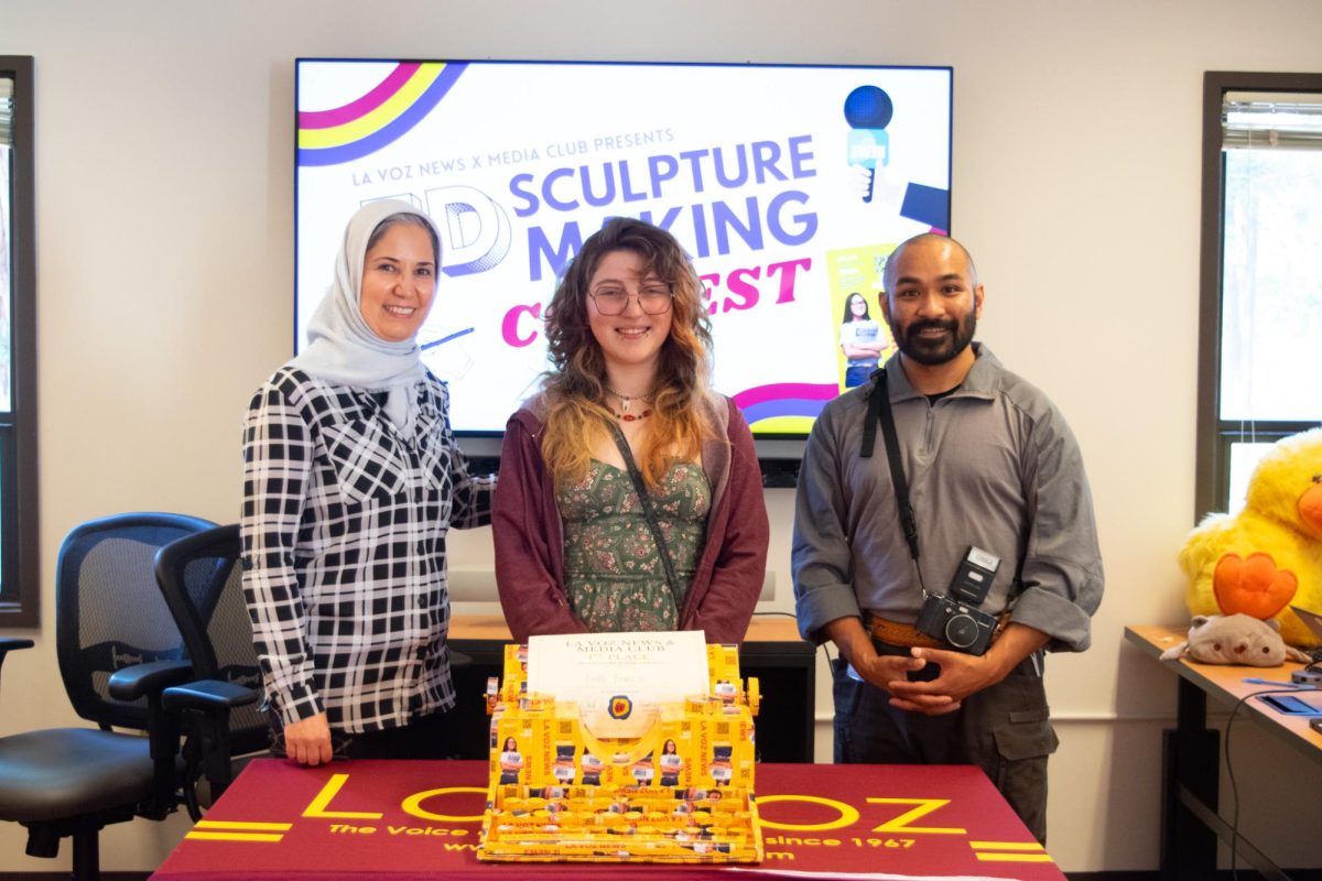 Students turn bookmarks into art