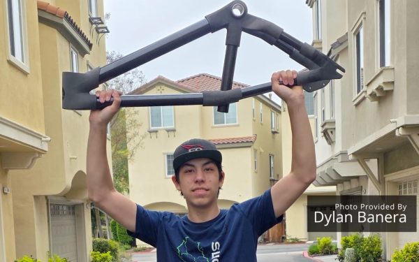 “Just Do It”: De Anza student builds 3D-printed bikes from scratch