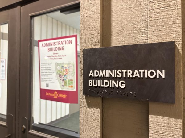 Administration’s reorganization plan draws mixed response