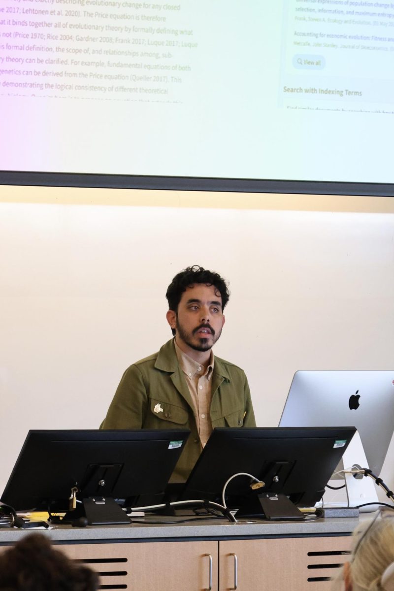 Librarian and Open Educational Resources Coordinator James Perla-Adams discusses new library resources and services at the May 4 meeting in the Media and Learning Center room 255.